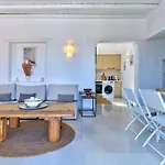 Nif With Private Swimming Pool Chrisi Akti (Paros)