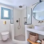 Nif With Private Swimming Pool Chrisi Akti (Paros)