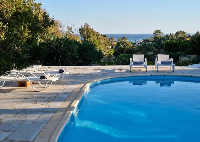 Nif With Private Swimming Pool